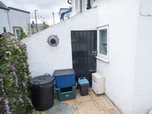 Photo 12- click for photo gallery